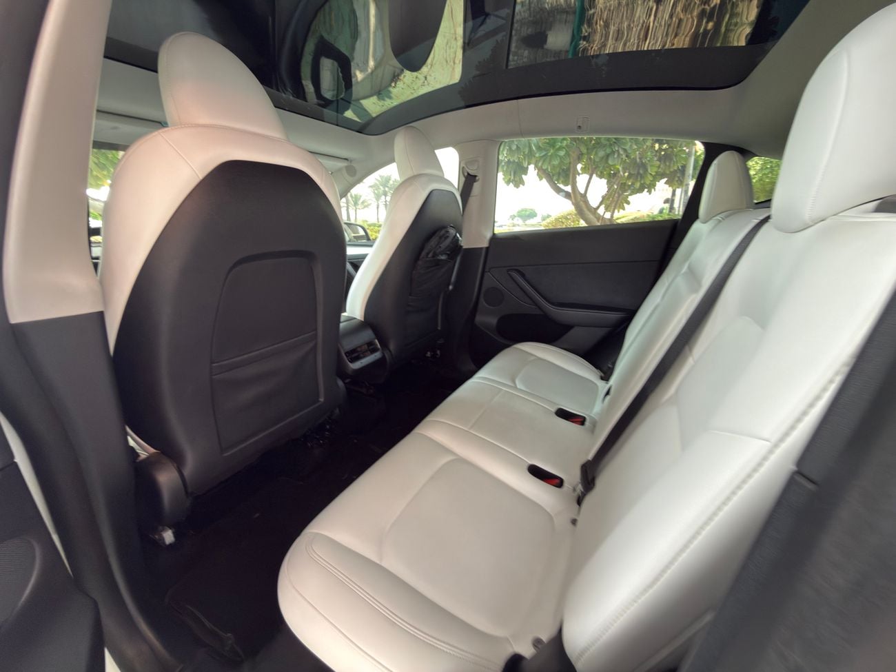 Tesla Model Y LONG RANGE