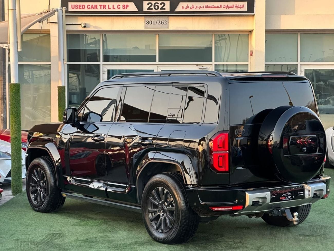 بي واي دي ليوبارد 5 ULTRA سيارة BYD LEOPARD 5 ULTRA موديل 2025، خليجية، كاملة المواصفات، طلاء أصلي، تحت الضمان.