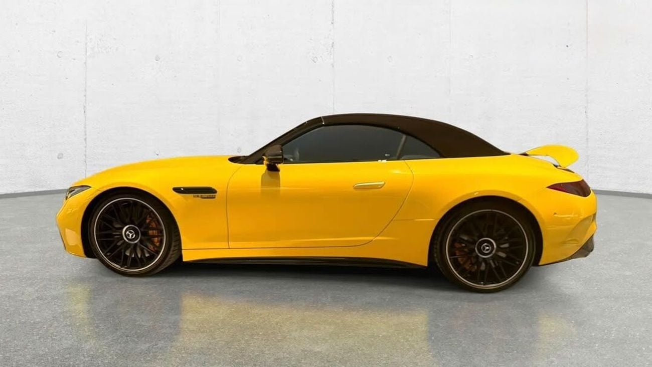 Mercedes Benz SL63 AMG E PERFORMANCE