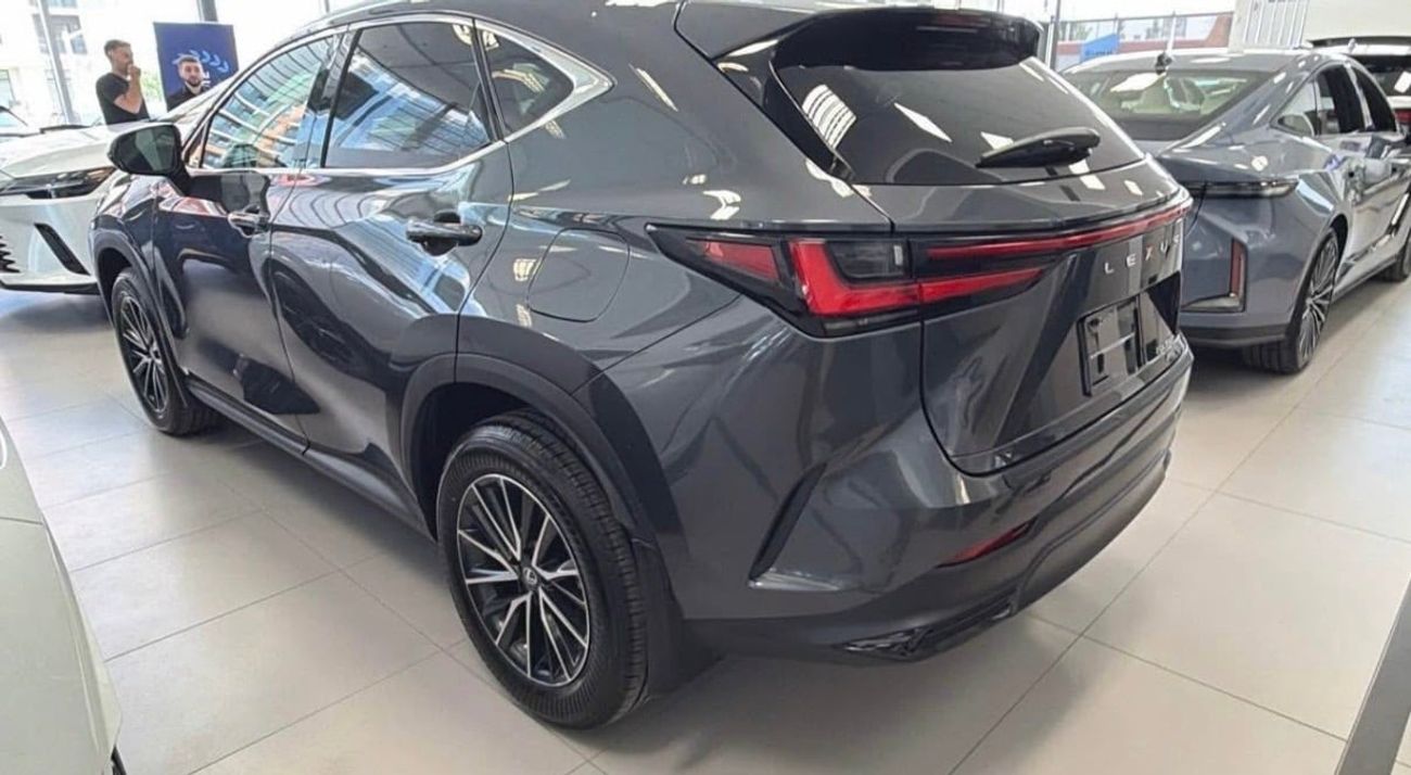Lexus NX 350h PREMIER
