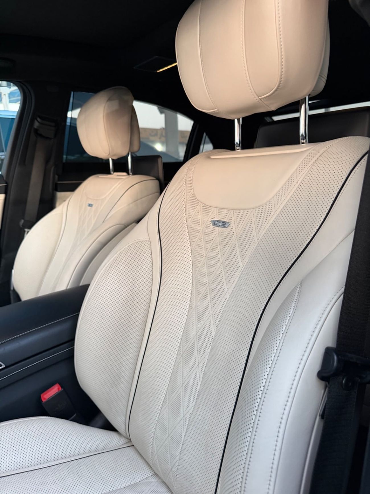 Mercedes Benz S600 LWB V12