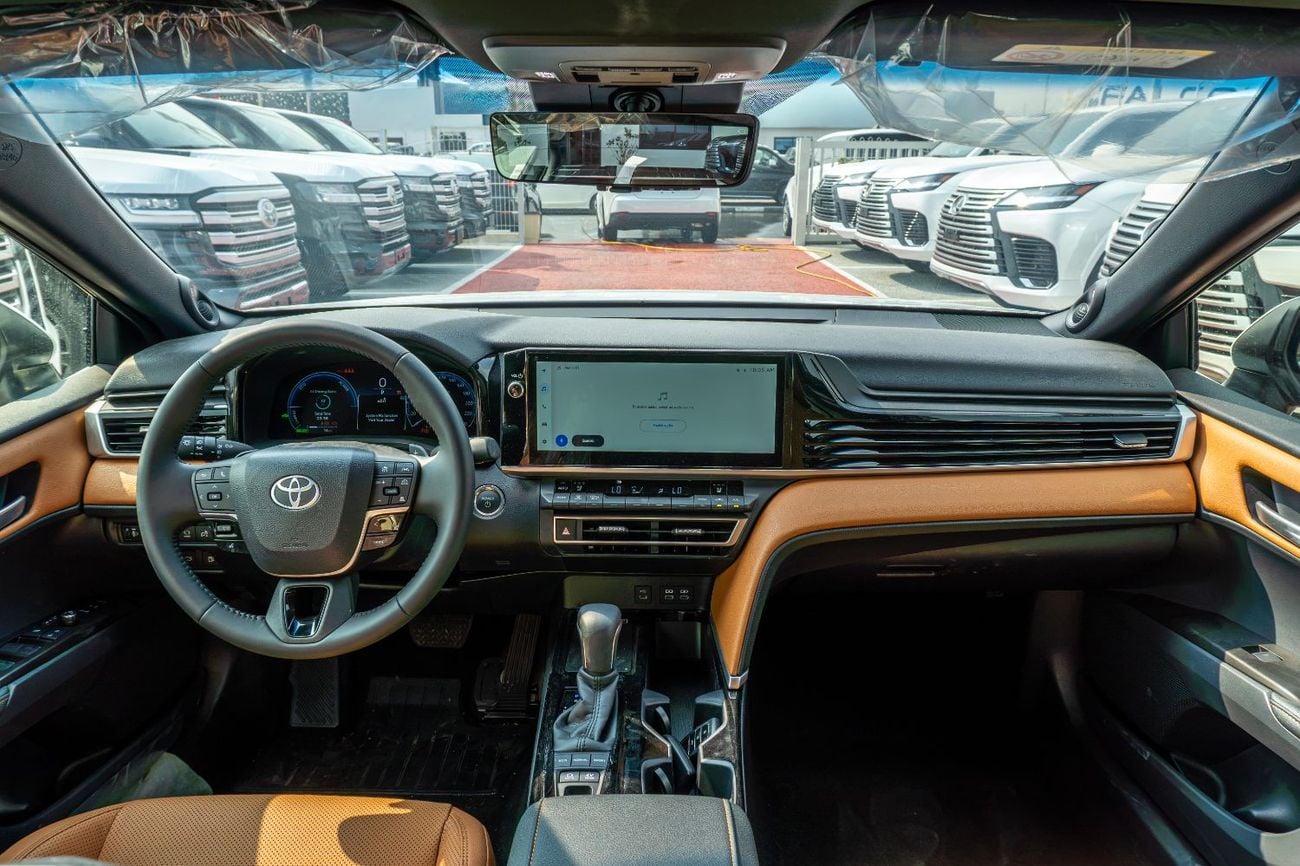 Toyota Camry LUMIERE HEV