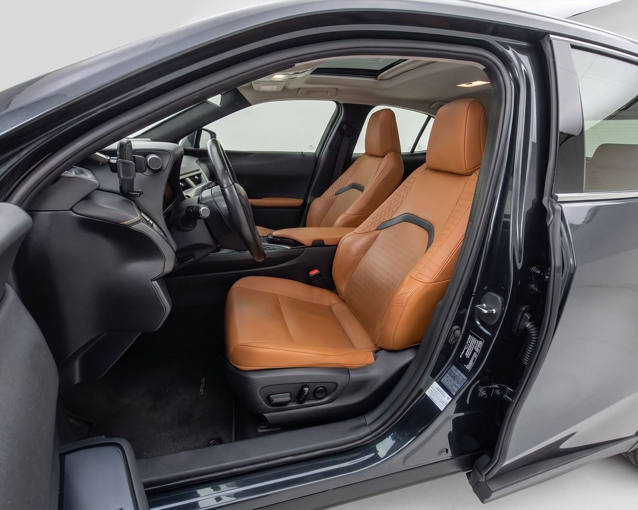 Lexus UX200 PREMIER l 2020 | 2 Keys | Perfect Condition | AED 1,567 / Monthly