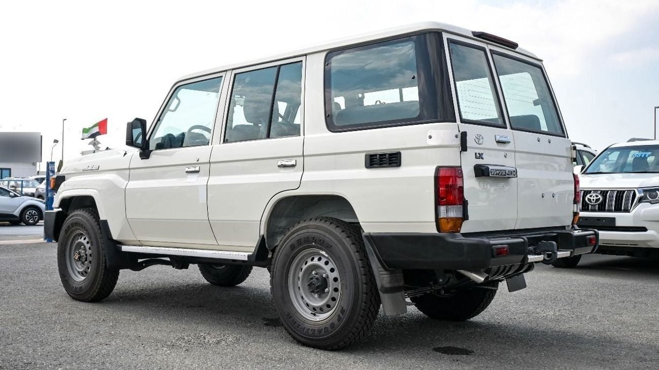 Toyota Land Cruiser LC 76