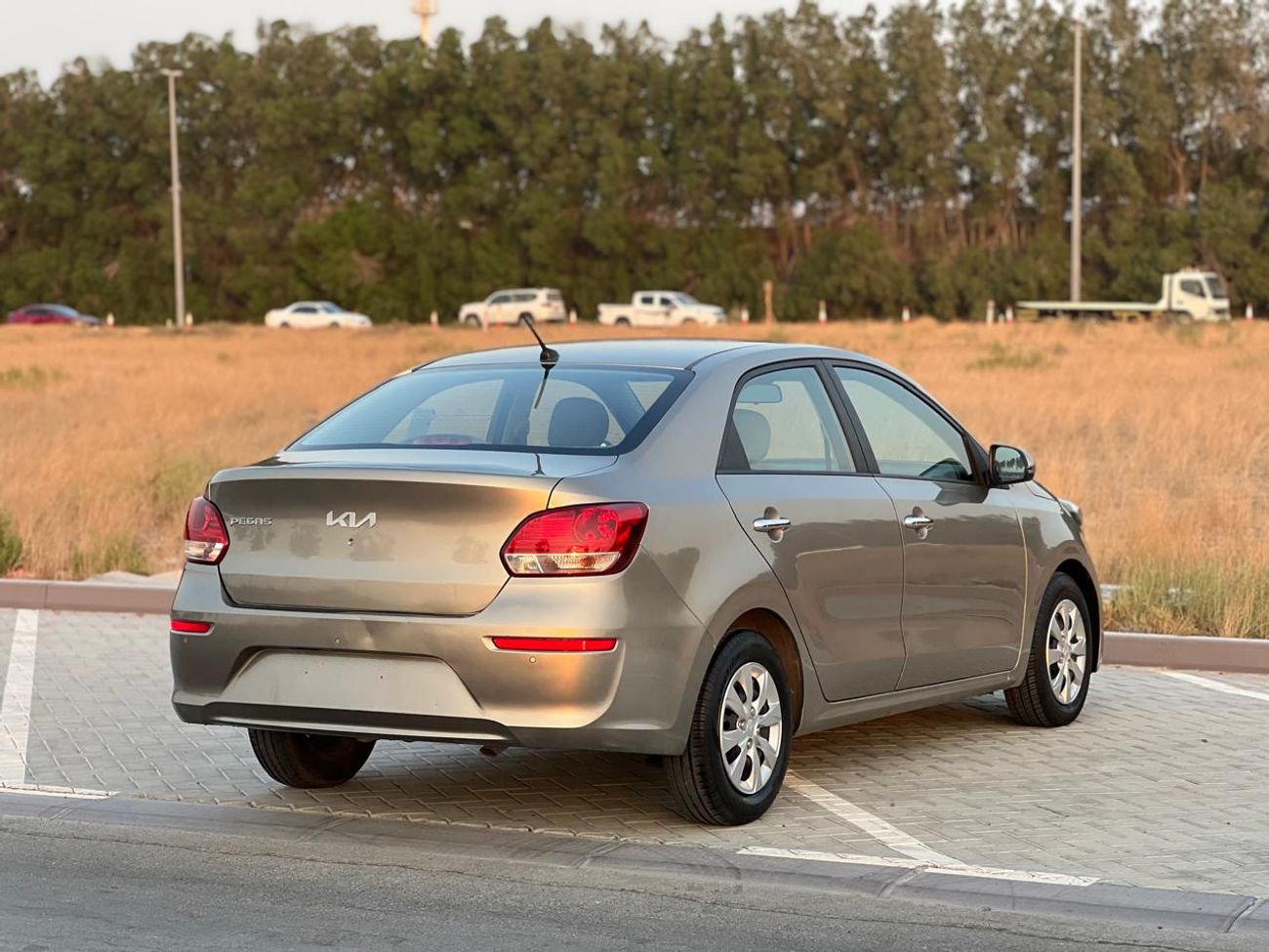 Kia Pegas EX
