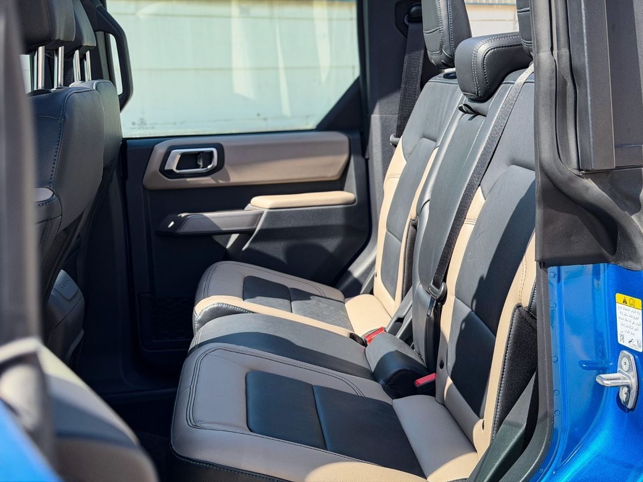 Ford Bronco WILDTRAK 2.7L (5 Seater) In RIGHT HAND DRIVE (EXPORT ONLY)