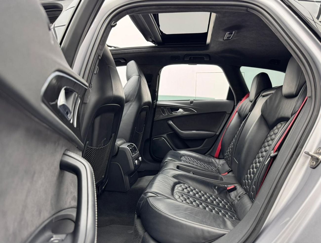 Audi RS6 STANDARD STD2017 Audi RS6 Quattro, Audi Service History, Excellent Condition, GCC