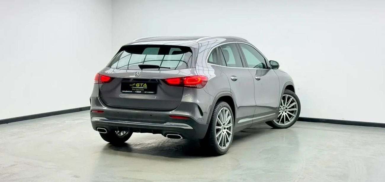 Mercedes Benz GLA 200 GLA200, MB Warranty, MB Service Pack, Fully Loaded, GCC