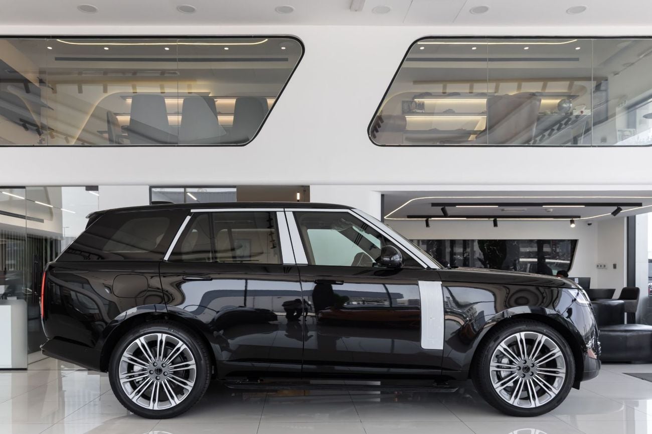 Land Rover Range Rover AUTOBIOGRAPHY P400 Range Rover Vogue Autobiography P400 | AWD | V6 | 2026 | GCC Specs