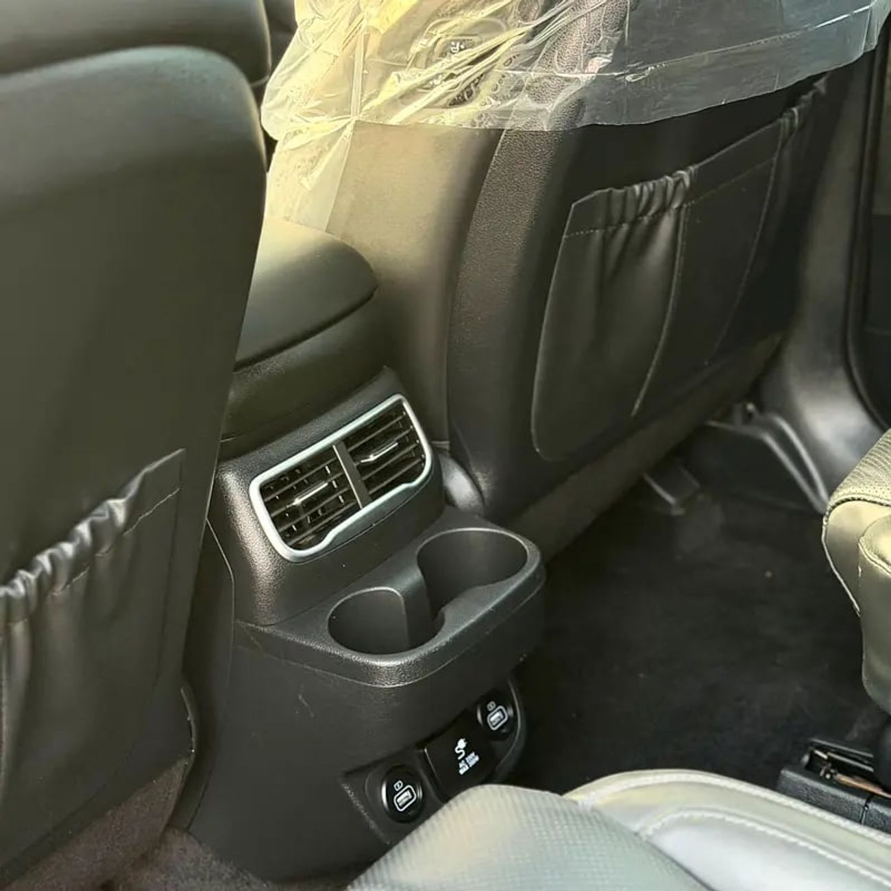 هيونداي سانتا في PREMIUM PLUS - Korean Specs - Excellent Condition