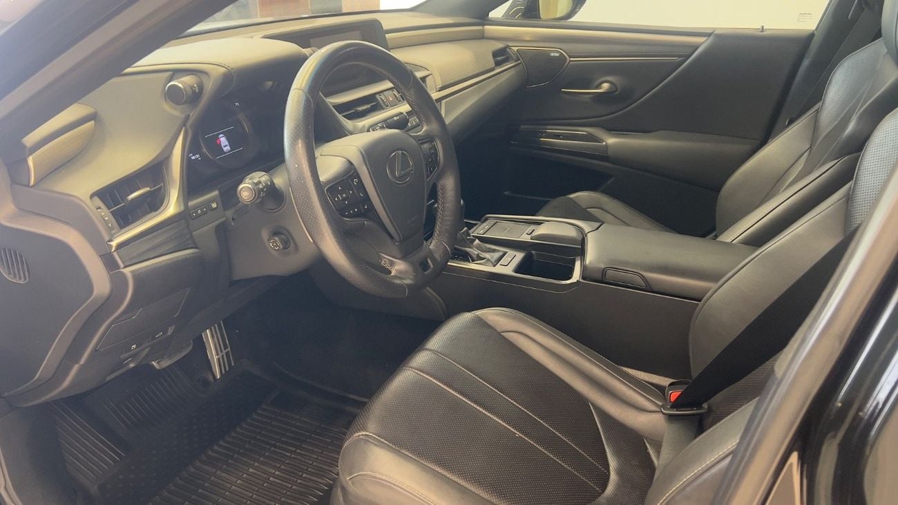 Lexus ES350 F SPORT