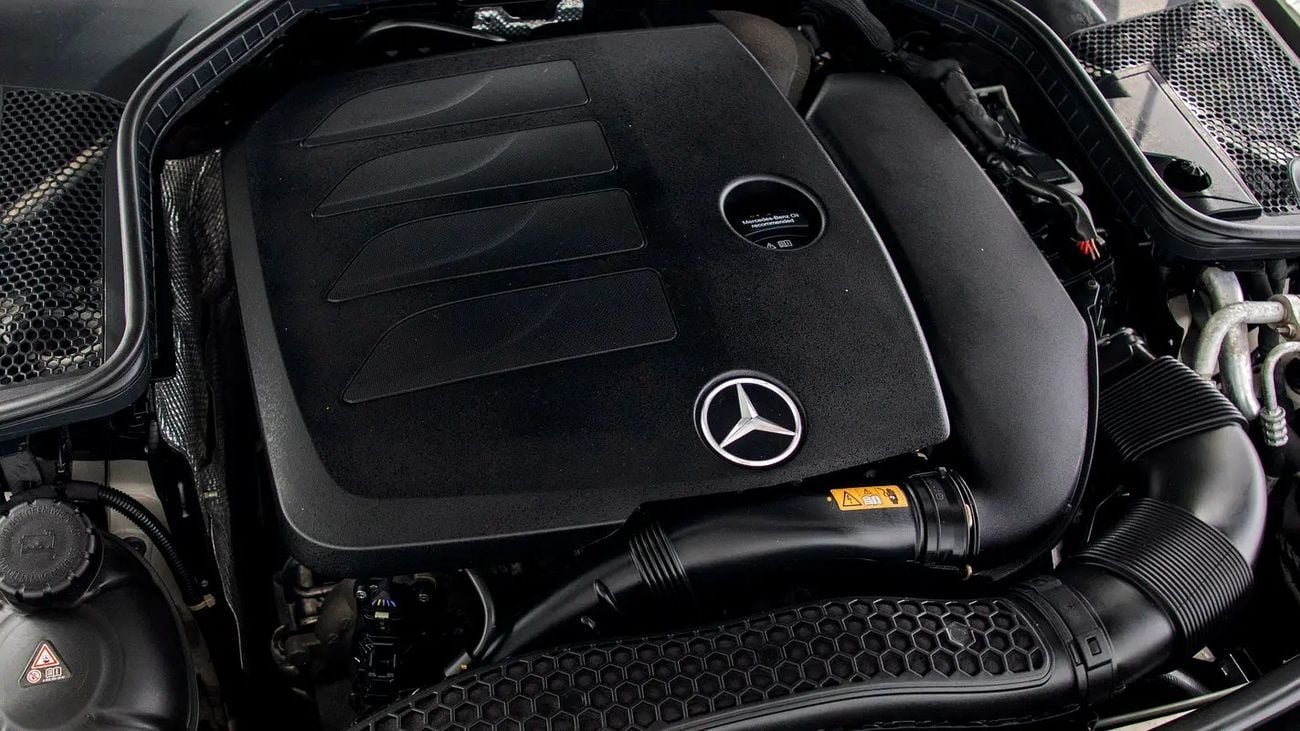 Mercedes Benz C200 C200 AMG Cabriolet • 0% DP Available • Mercedes Warranty until • GCC