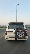 تويوتا لاند كروزر VXR TOP LTH VXR | GCC Specs | Reliable Classic SUV