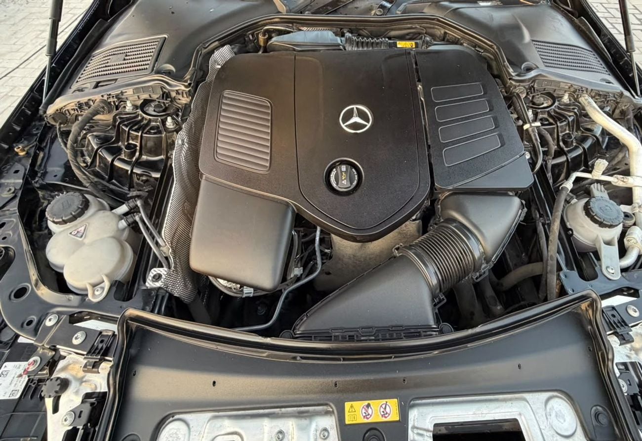مرسيدس بنز C 300 ستاندارد