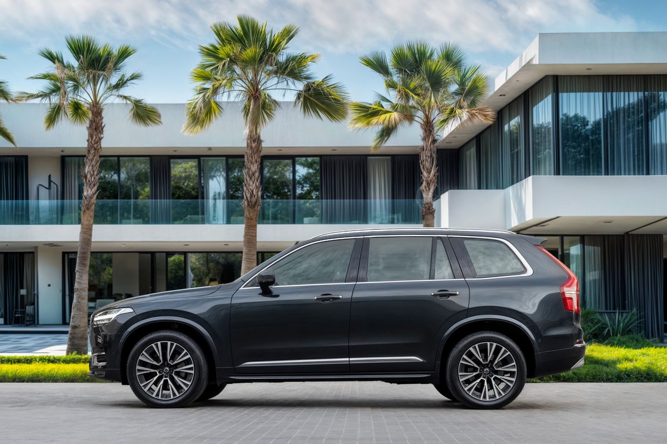 Volvo XC90 B6 INCRIPTION XC90 B6 R-DESIGN | 2,742 P.M | 0% Downpayment | FULL OPTION | Excellent Condition!