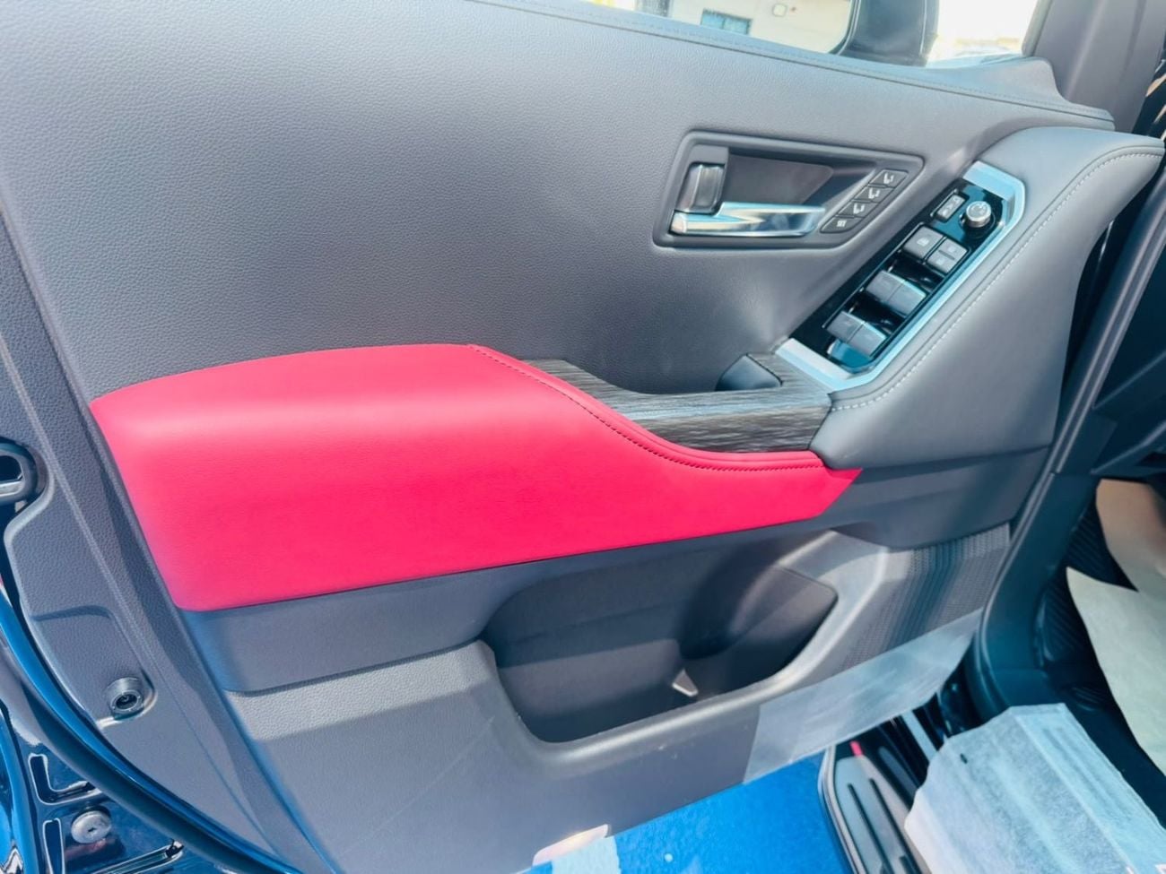 تويوتا لاند كروزر VXR OYOTA LANDCRUSIER 3.5L TT 2026