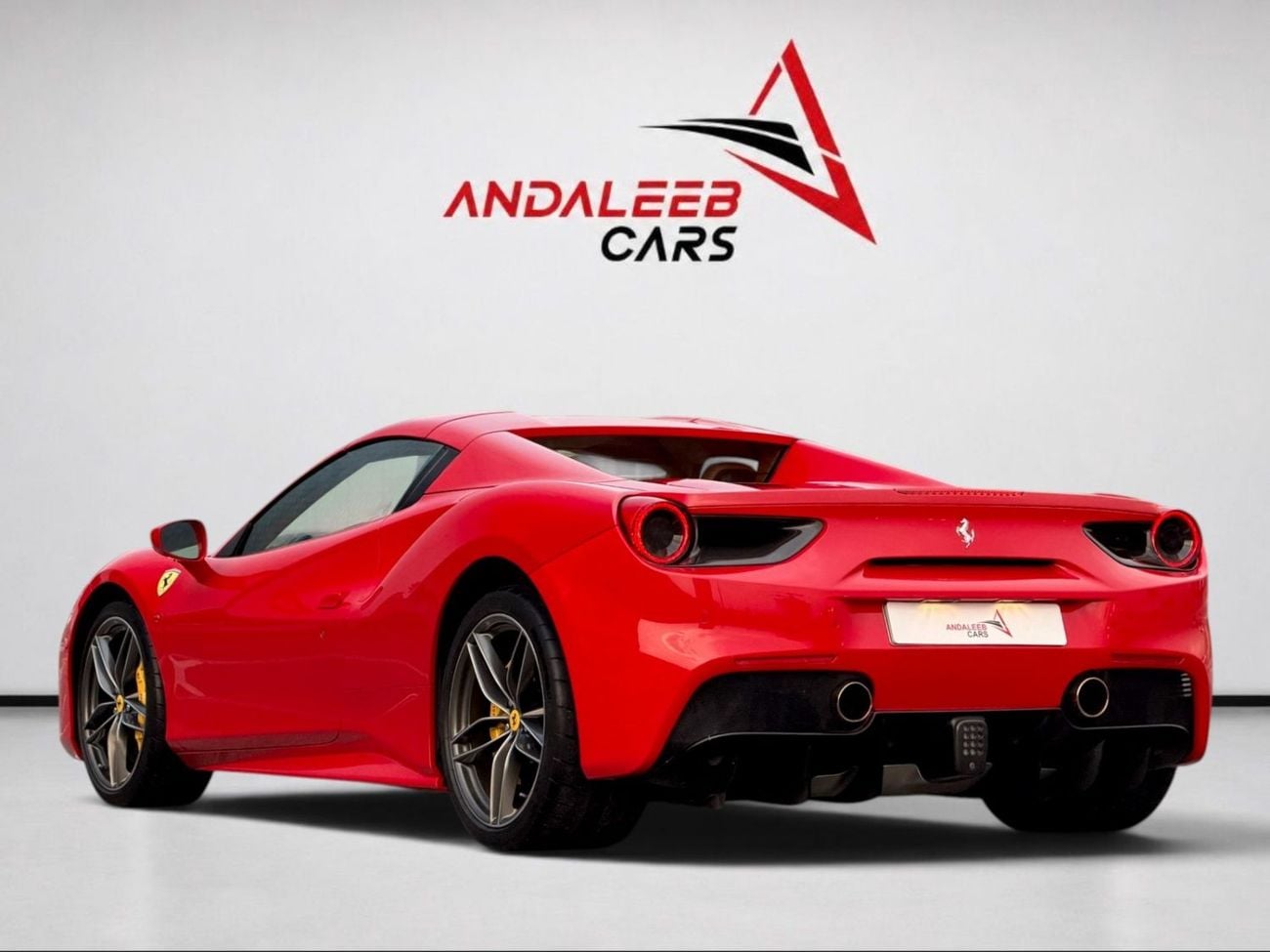 Ferrari 488 Spider Spider FERRARI 488 SPIDER | 670 HP V8 | FULL AL TAYER SERVICE HISTORY | 2017 GCC