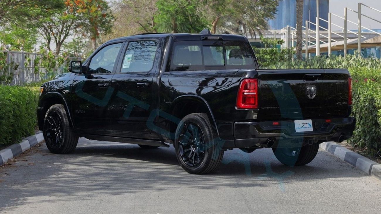 RAM 1500 Limited Crew Cab eTorque V8 5.7L (For Export , НА ЭКСПОРТ) PY 26/26 eTorque V8 5.7L GCC Без пробега
