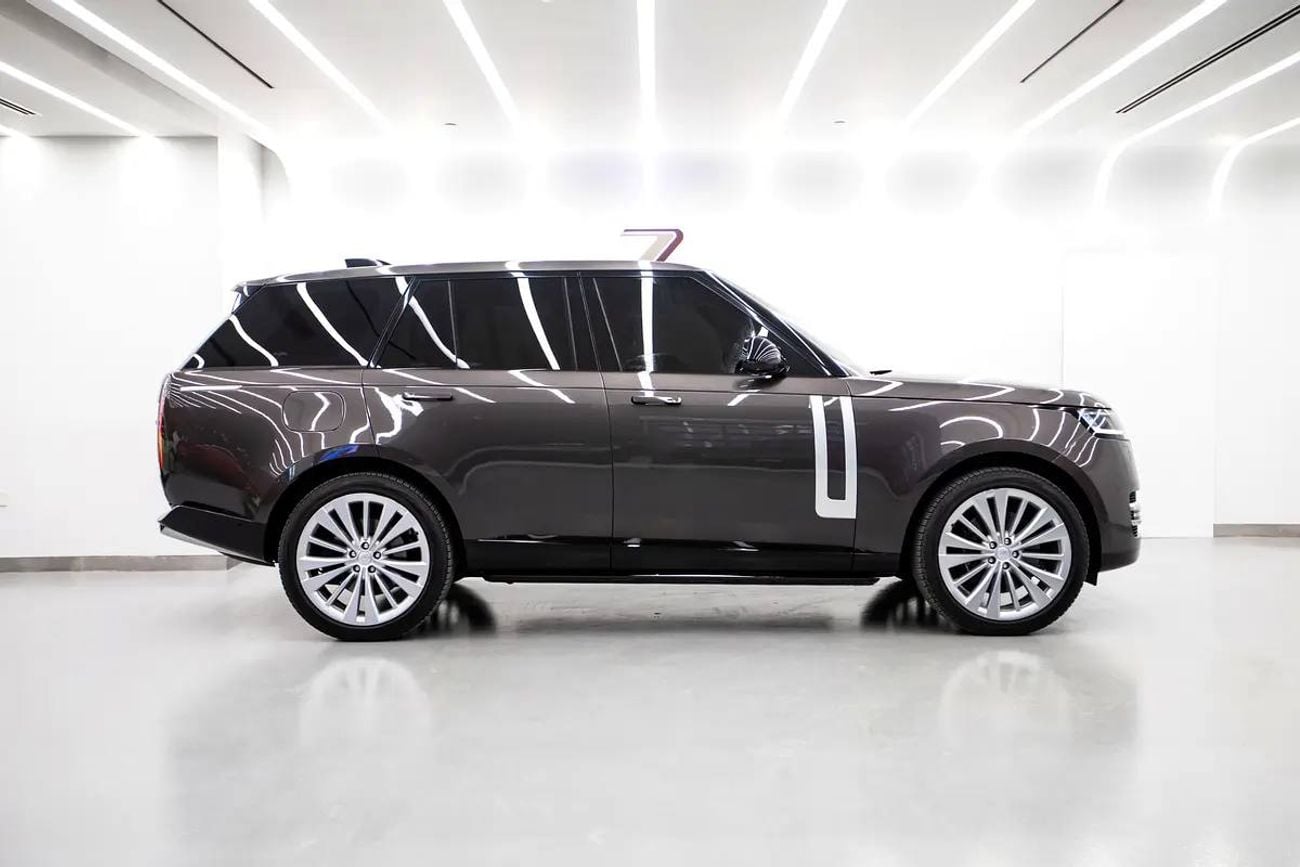 Land Rover Range Rover FIRST EDITION P530 GCC Specs - Pristine Condition - WARRANTY - AL TAYER