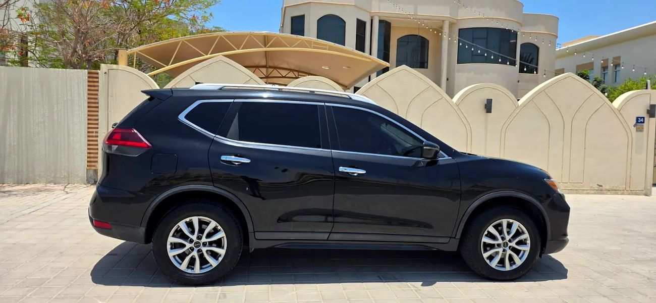 نيسان روج SV-AWD-Excellent Condition