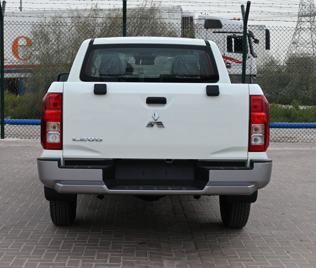 ميتسوبيشي L200 GL