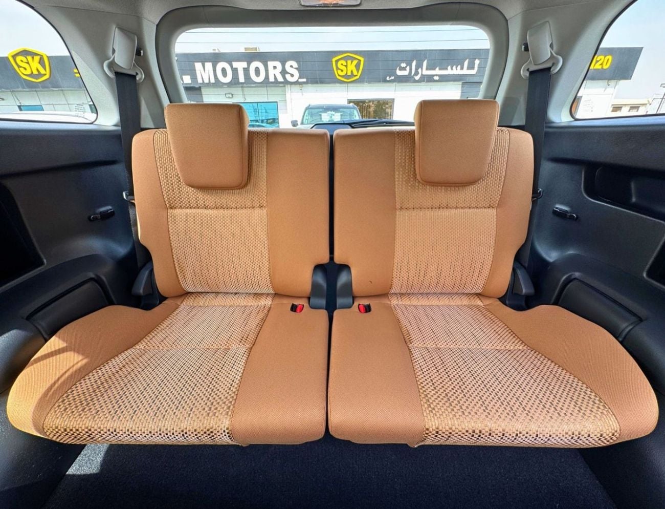 Toyota Fortuner EXR FORTUNER || 2.7L PETROL V4 / FABRIC SEATS / MANUAL AC (CODE # FPMB)