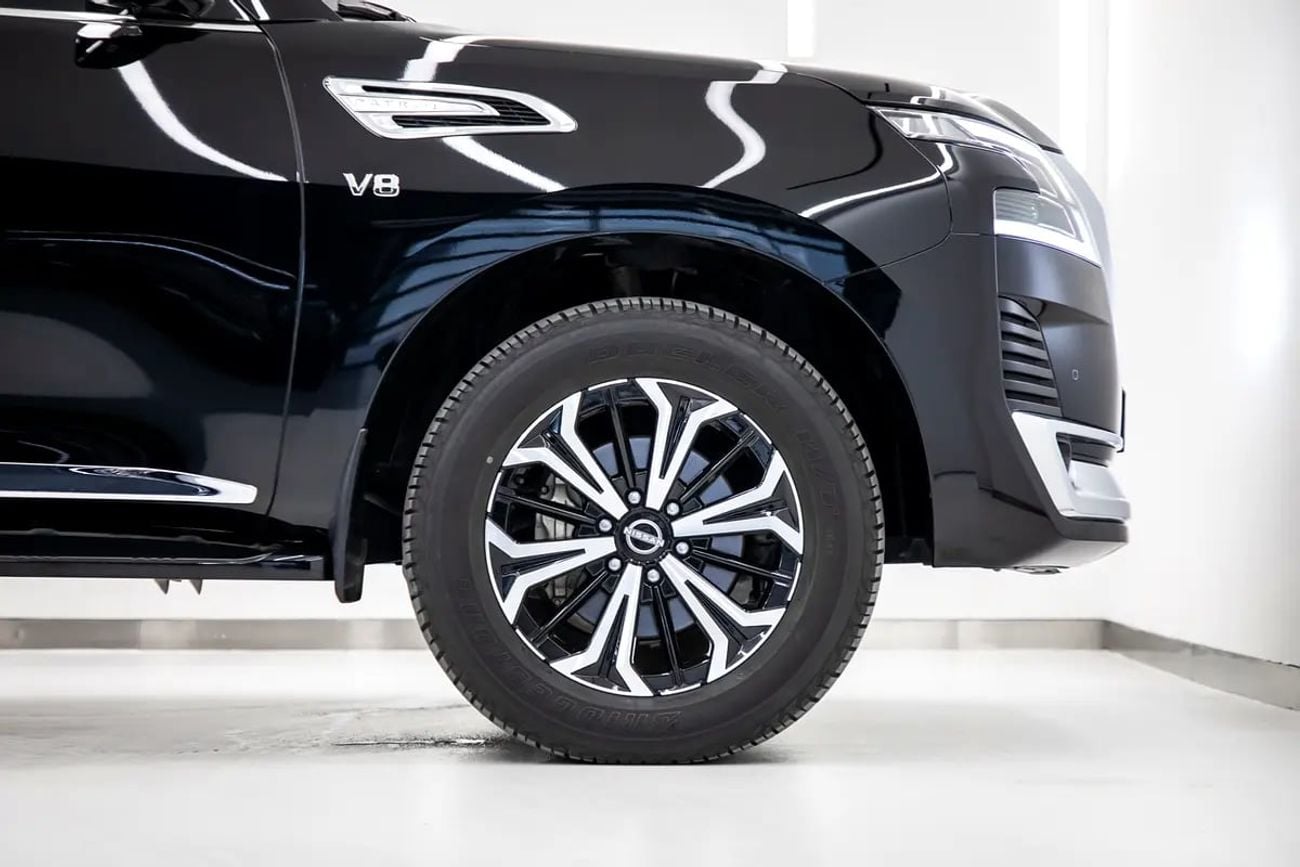 نيسان باترول LE TITANIUM TITANIUM | V8 | GCC | WARRANTY AND CUSTOMER SERVICE | EXCELLENT CONDITION