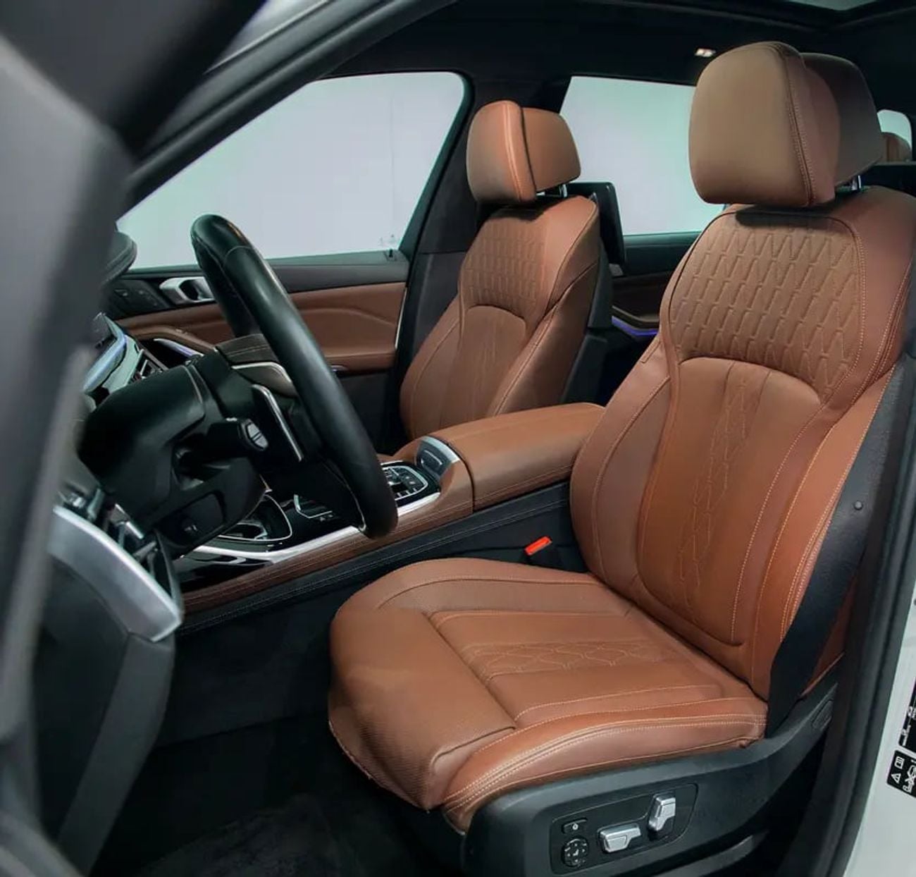 بي أم دبليو X7 40i PURE EXCELLENCE 0% DP Available • 3.0L Turbo • FDSH • GCC