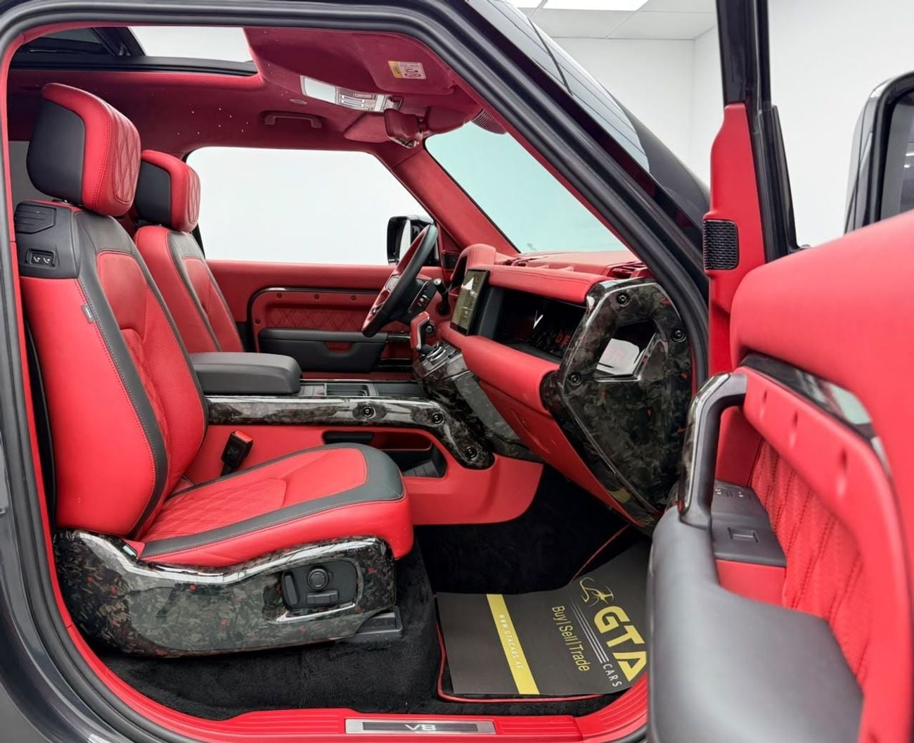 لاند روفر ديفندر 90 CARPATHIAN EDITION P525