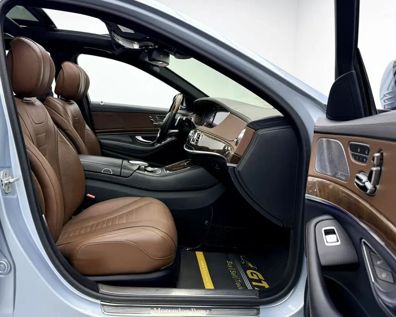 Mercedes Benz S500 S500, Head-Up Display, Burmester Premium Sound System, Excellent Condition, GCC