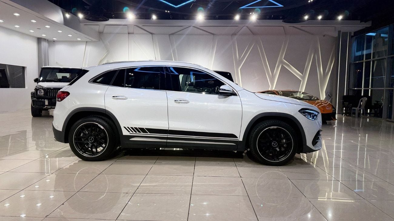 مرسيدس بنز GLA 45 AMG ستاندارد