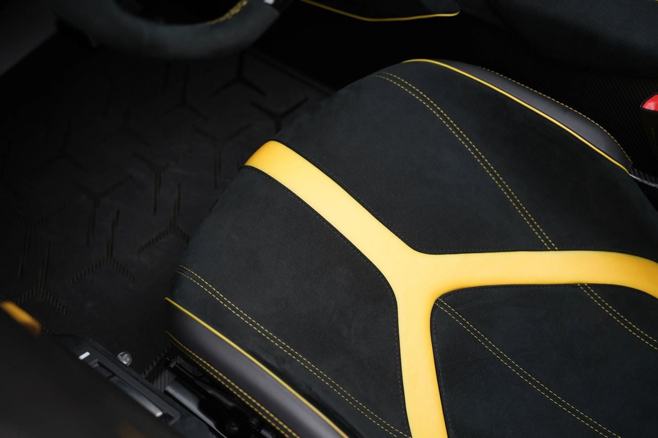 Lamborghini Aventador