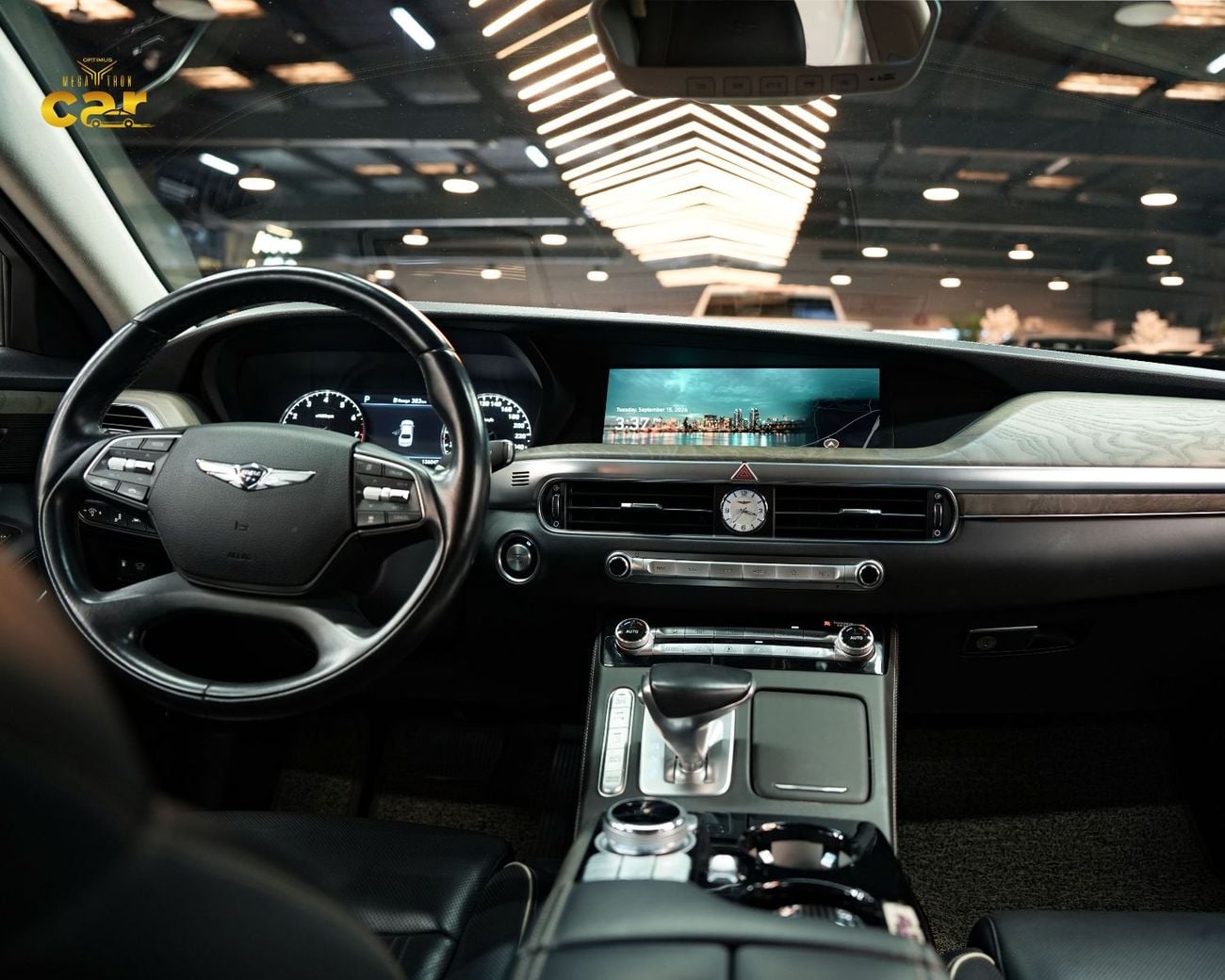 Genesis G90 ROYAL