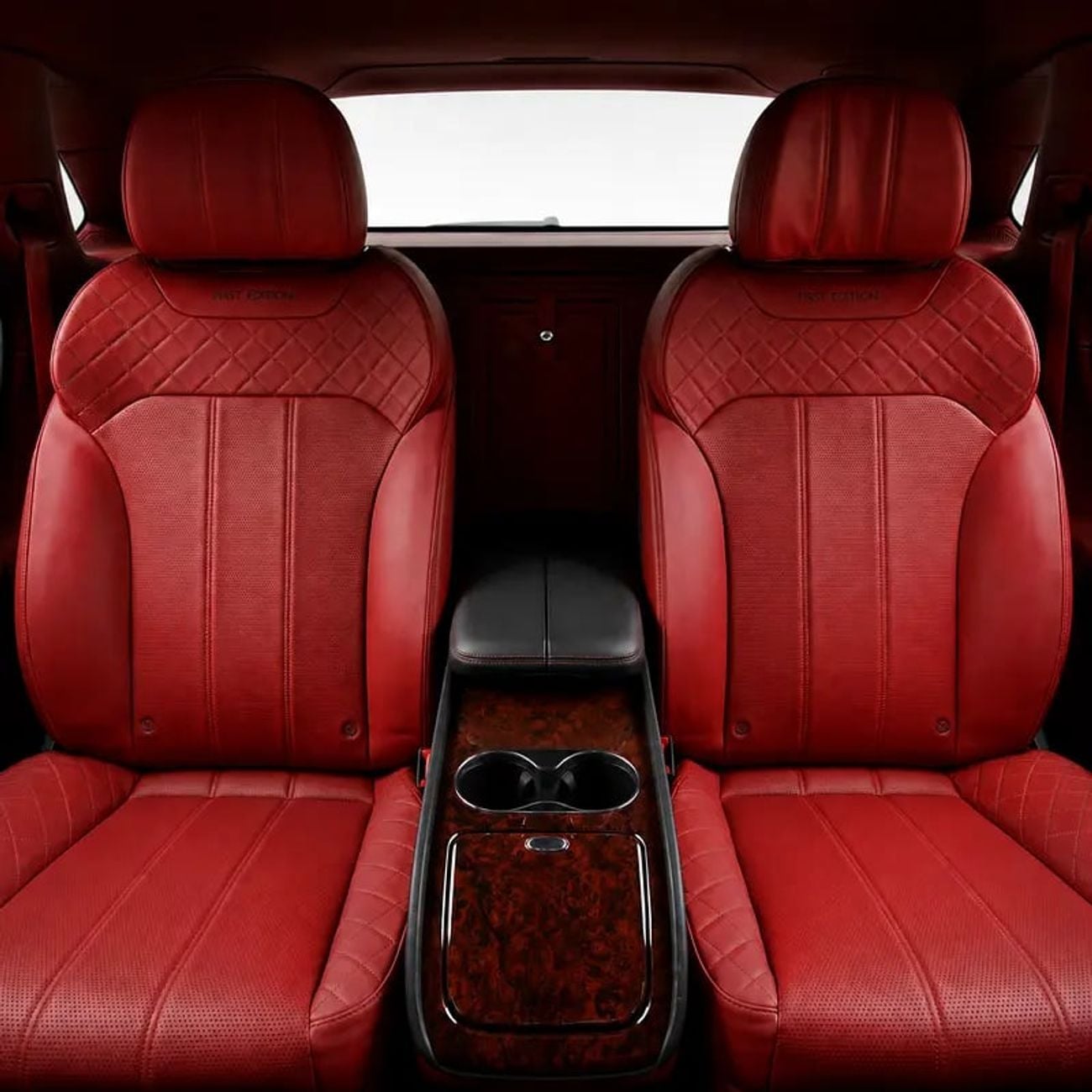 Bentley Bentayga FIRST EDITION 6,834 P.M • 0% Downpayment • • 1 Year Warranty