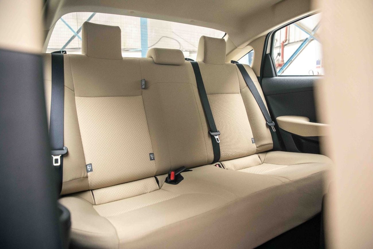 Toyota Yaris E 1.5L - Super White Inside Beige | Export Only