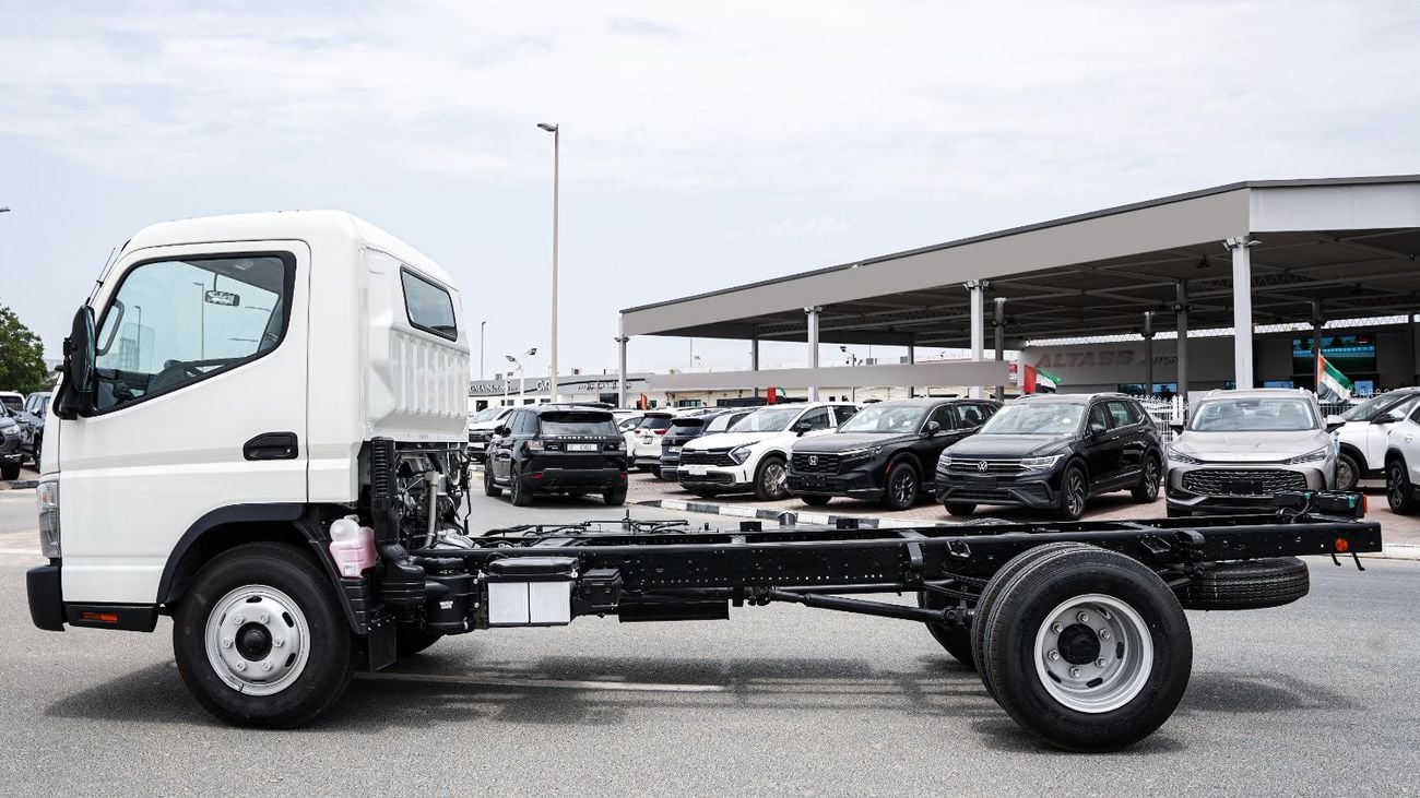 Mitsubishi Fuso Canter CHASSIS Brand New – 4.2L Diesel 2WD Manual – Z93 – GCC 2026 – Export only