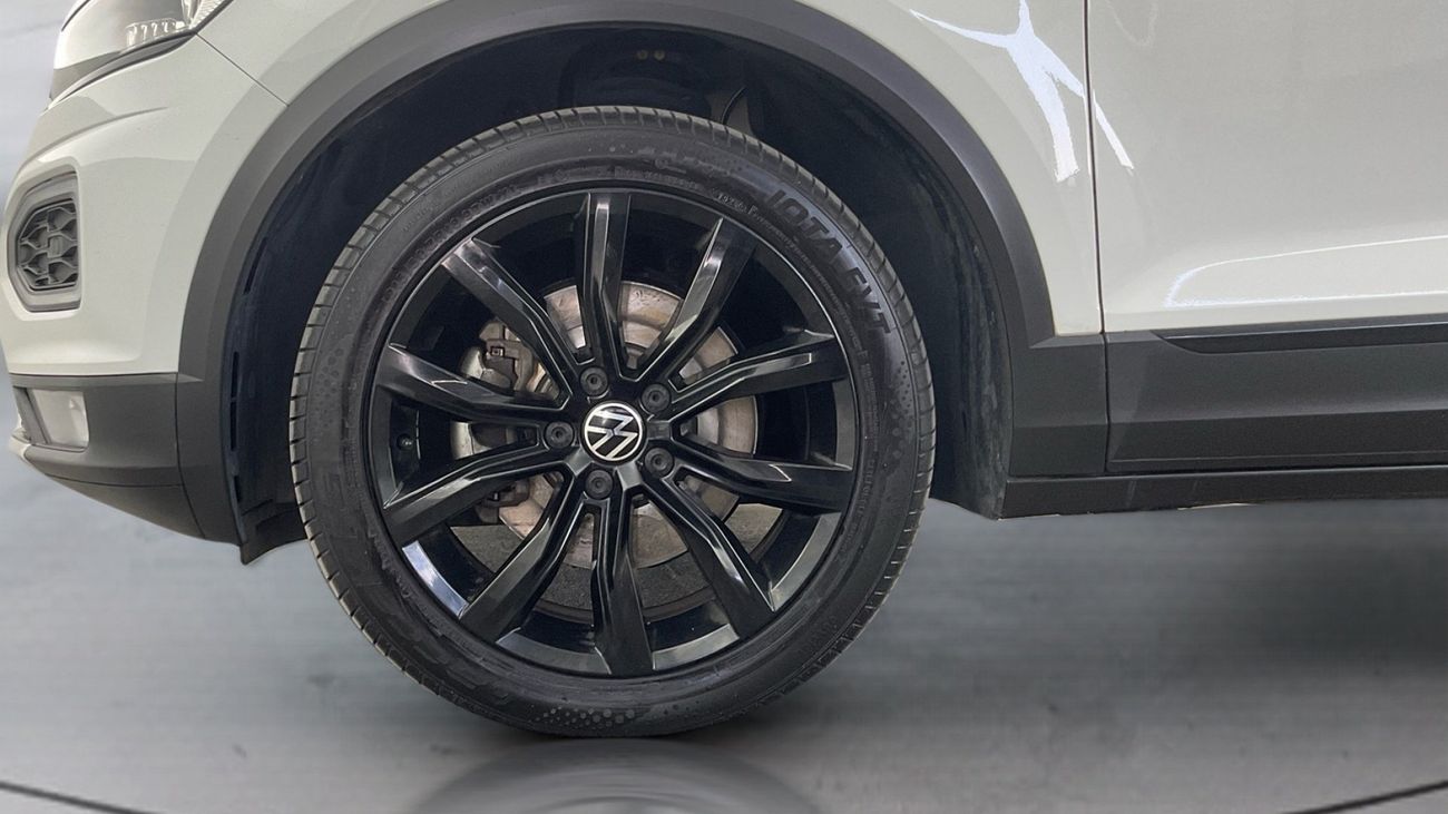 فولكس واجن T ROC SPORT BLACK EDITION | شامل الضمان | 0 ﺪﻔﻋﺓ ﺃﻮﻟﻯ