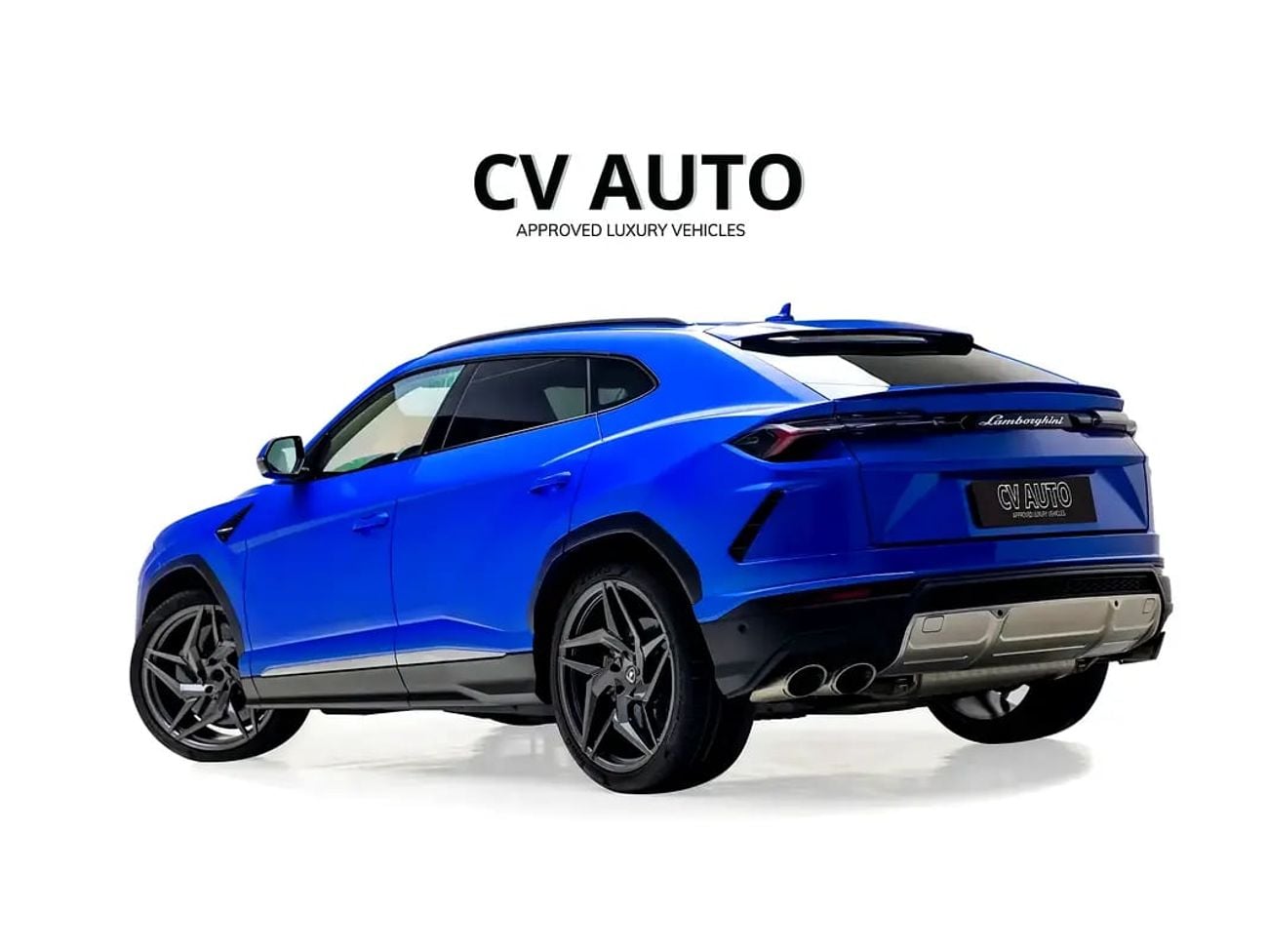 Lamborghini Urus STANDARD