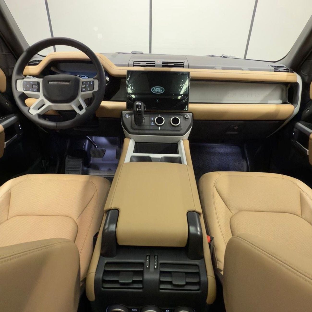 Land Rover Defender HSE Land Rover Defender 110 2026 GCC specs