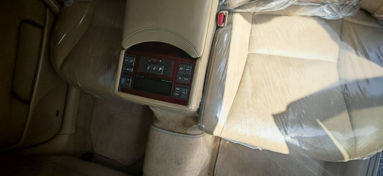 Lexus LS460 LWB 5ST