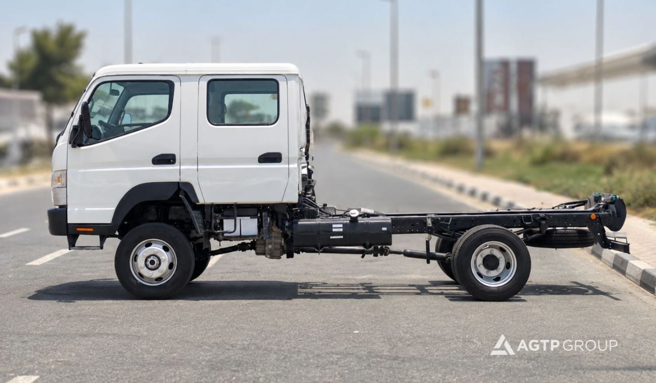 Mitsubishi Canter STANDARD Double Cab | 3.0L Turbo Diesel | Manual | 4x4 | White | Basic Option | Cab & Chassis | READY EXPORT