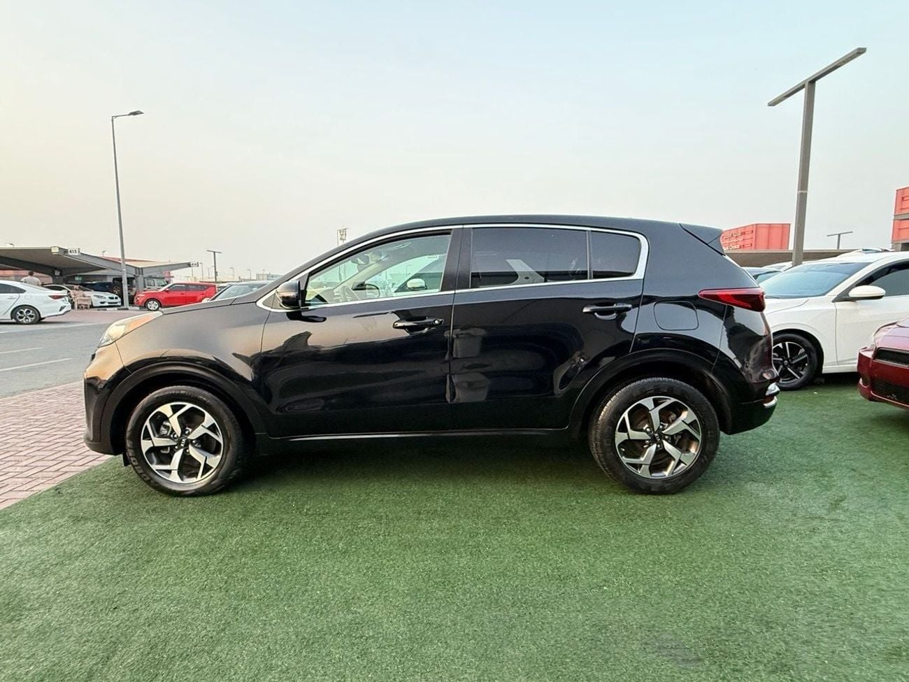 Kia Sportage LX excellent condition, lightly used, 4-cylinder engine, 2.4L