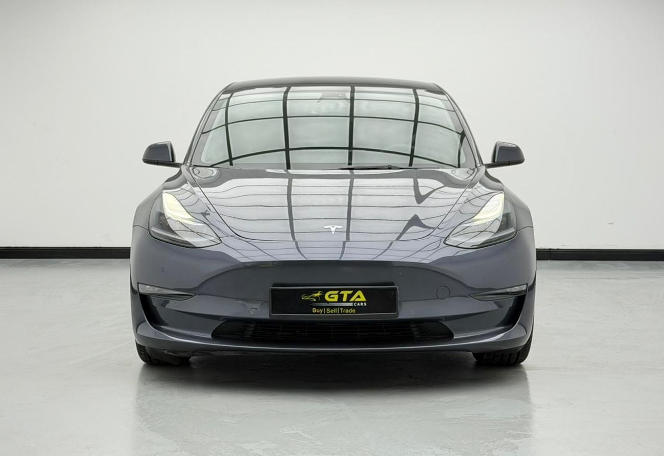 Tesla Model 3 LONG RANGE