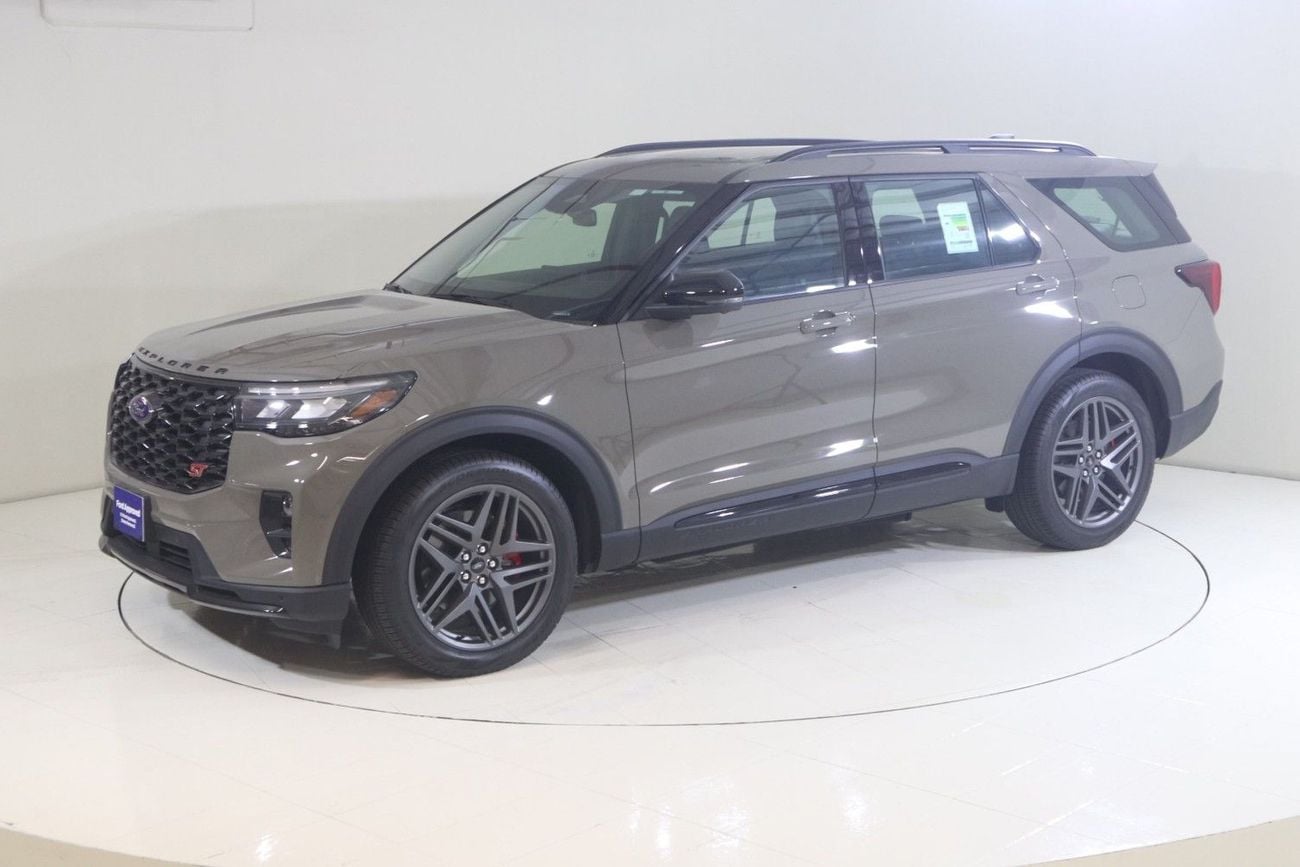 Ford Explorer ST EX-E3626R/AL TAYER MOTORS/ AL QOUZ SHOWROOM