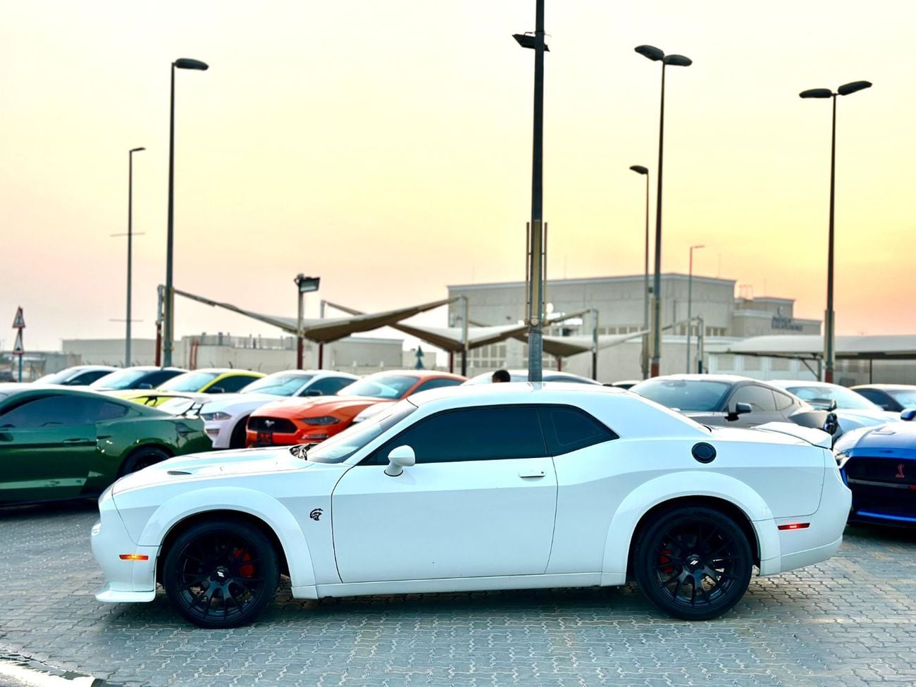 Dodge Challenger SXT | Monthly 900/- | 0% DP | Sport Mode | Carbon Fiber Interior | # 07517