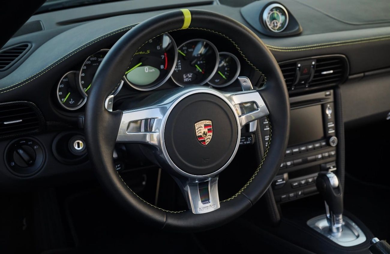 Porsche 911 TURBO S 997.2 turbo s 918 edition