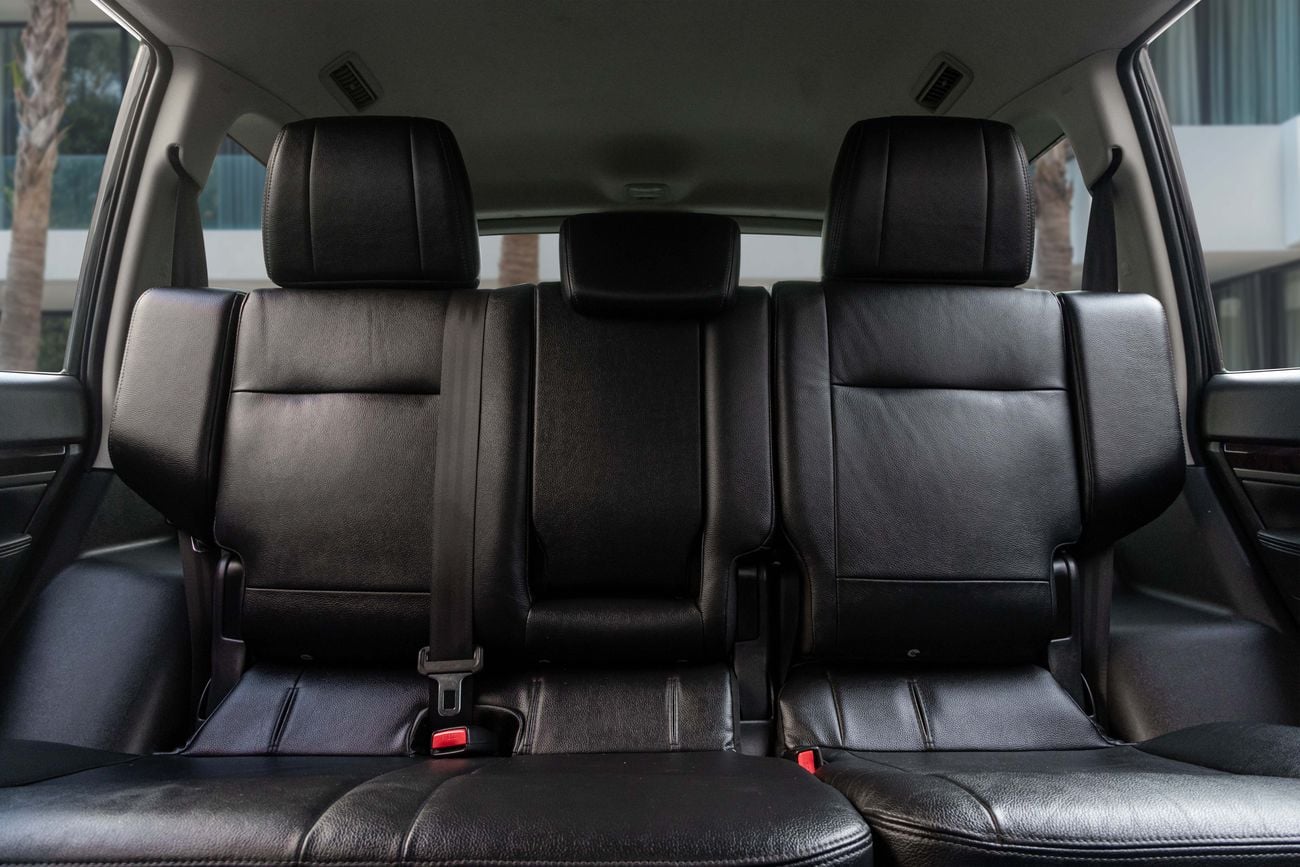 Mitsubishi Pajero GLS Pajero GLS | 1,469 P.M | 0% Downpayment | Service History