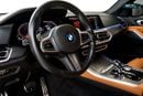 بي أم دبليو X5 XDRIVE40i إكسكلوسيف M SPORT باكيج 40 GCC specs 2,861.00 monthly