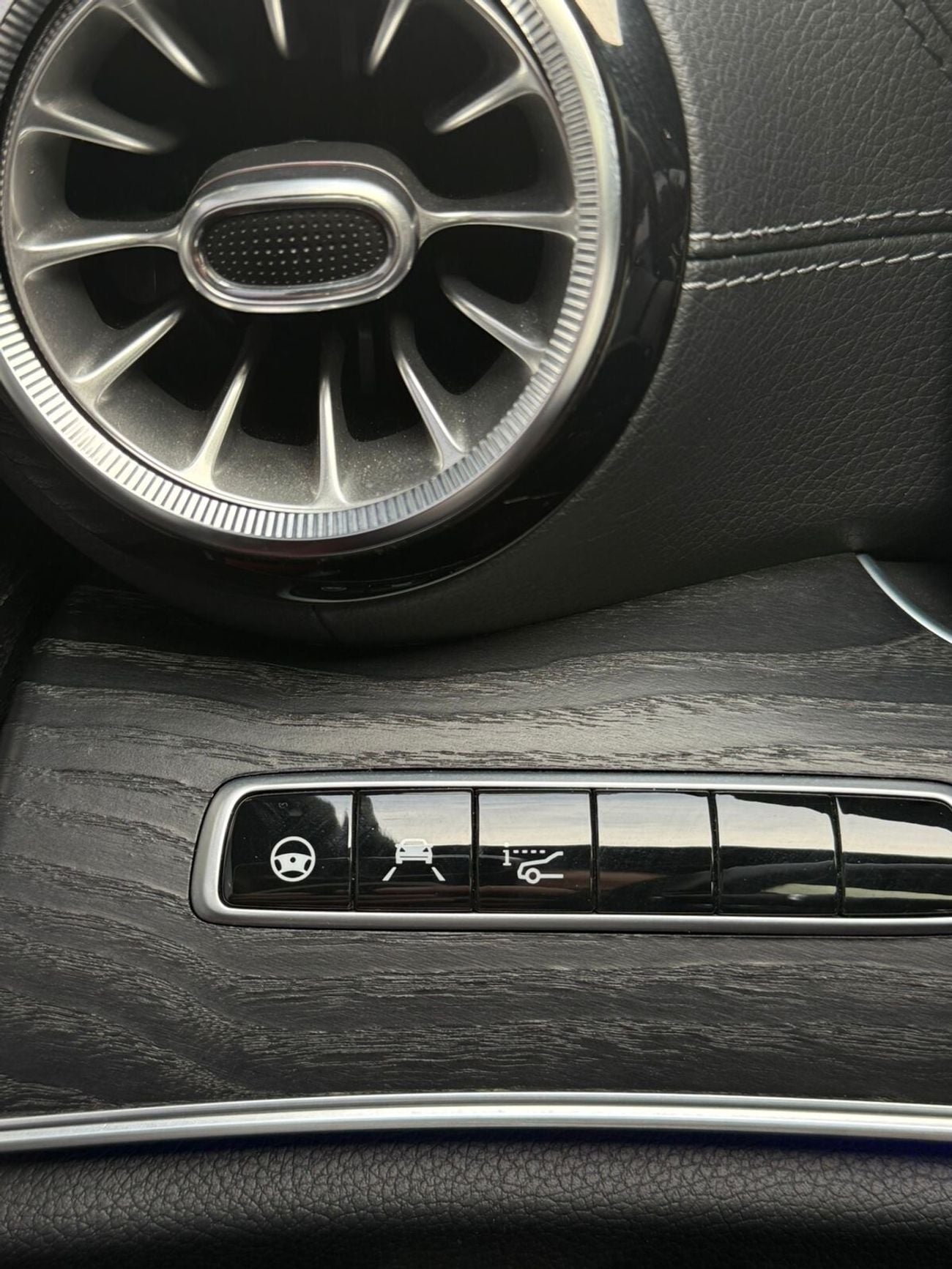 Mercedes Benz E300 AMG