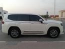 Toyota Land Cruiser VXR Twin Turbo 3.3L Diesel model 2022 Very neat and clean Title